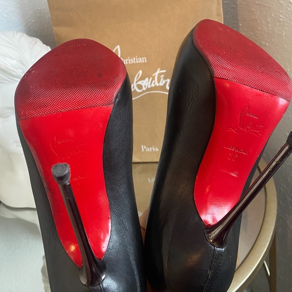 Louboutin Big lips heels - Picture 9 of 10
